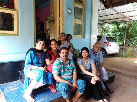 Sharing a Room With My Maternal Aunt